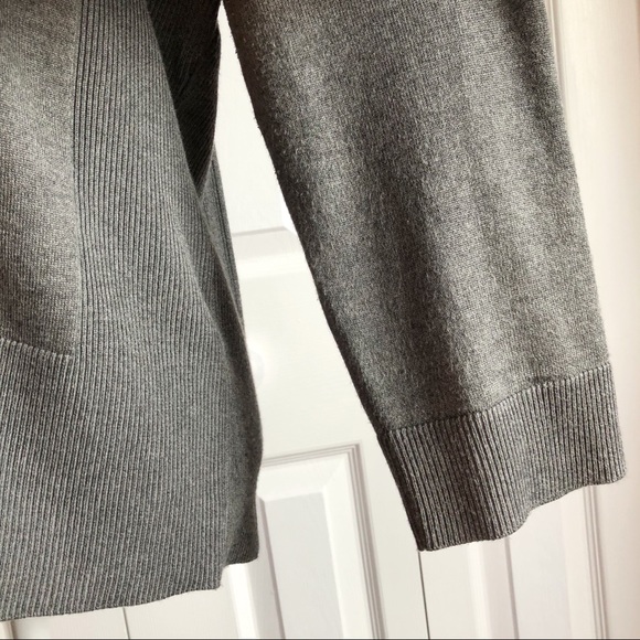 Carmen Marc Valvo Gray Full Zip Sweater Cardigan XL - Picture 8 of 13